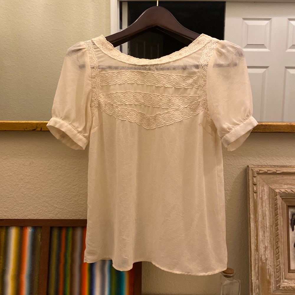 Sheer crinkly blouse